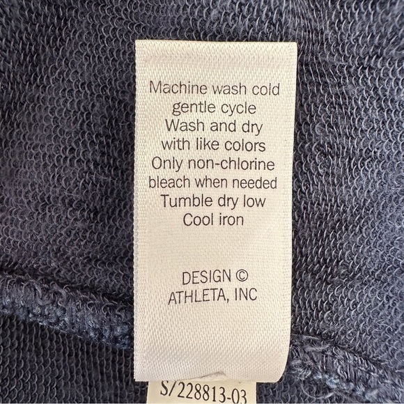 Athleta open cardigan with raglan sleeves, waterfall front, long sleeves - Picture 10 of 10